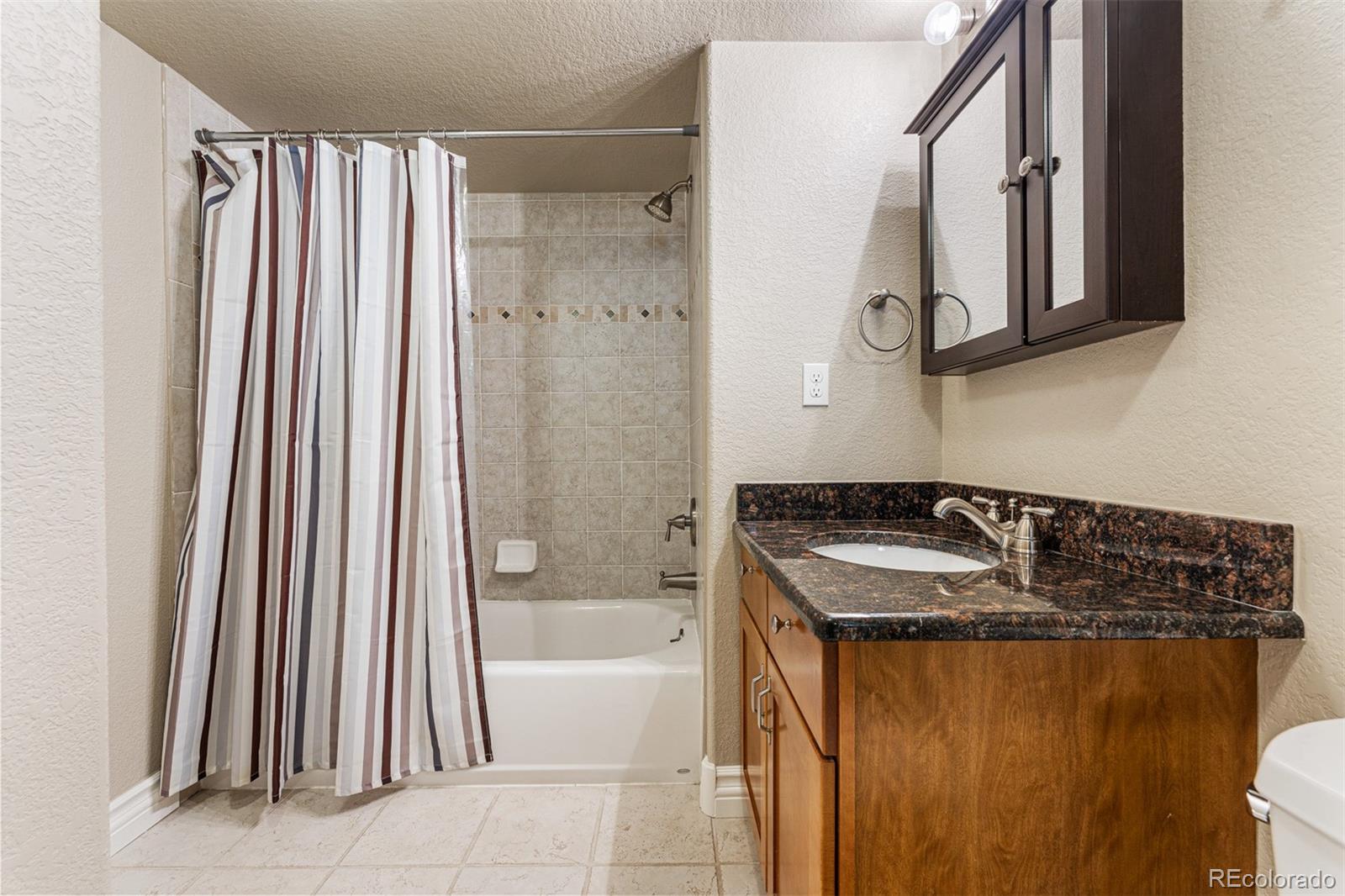 1265 Stuart Street Denver, CO 80204 - Photo 32 of 40