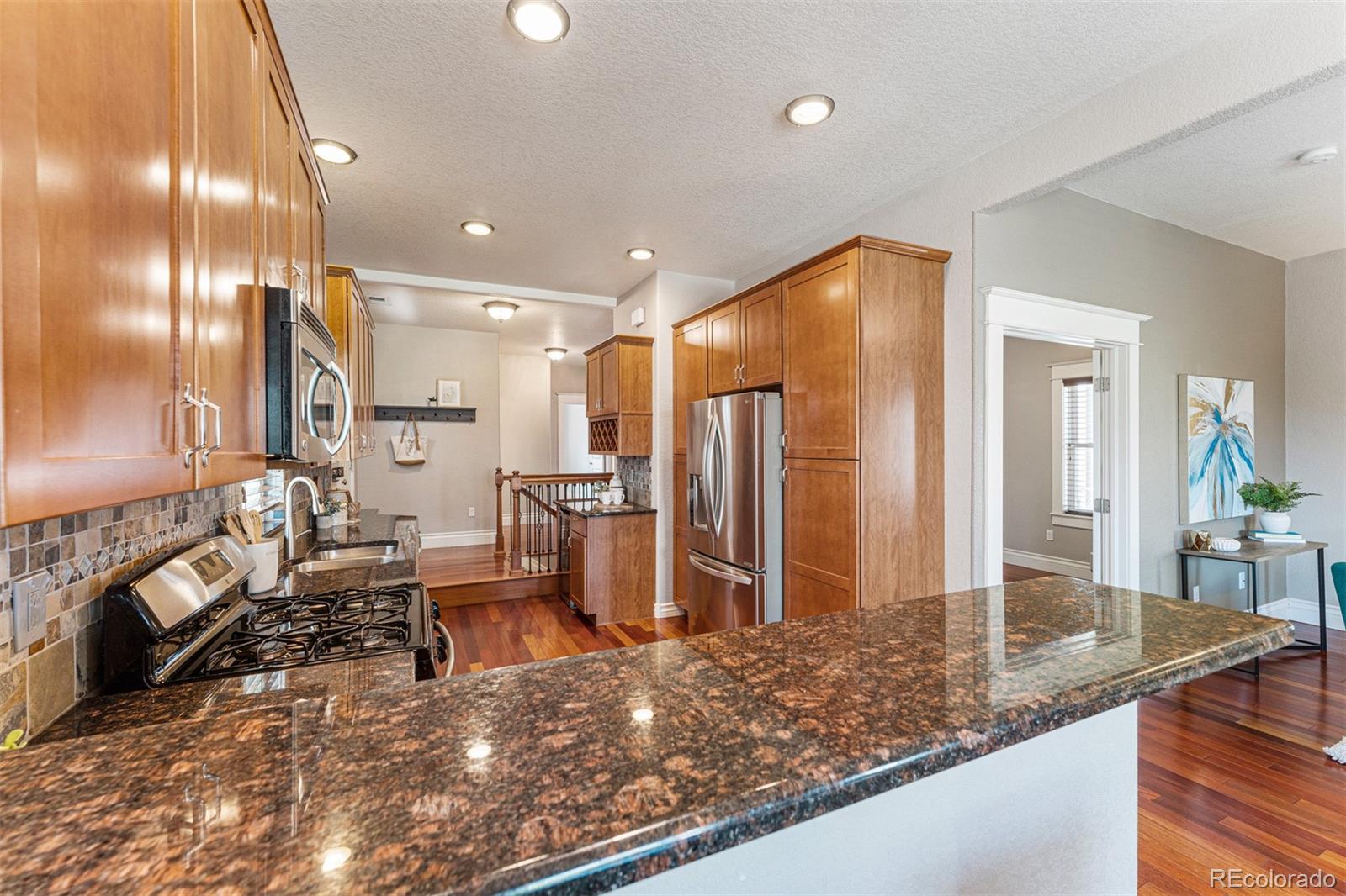 1265 Stuart Street Denver, CO 80204 - Photo 8 of 40