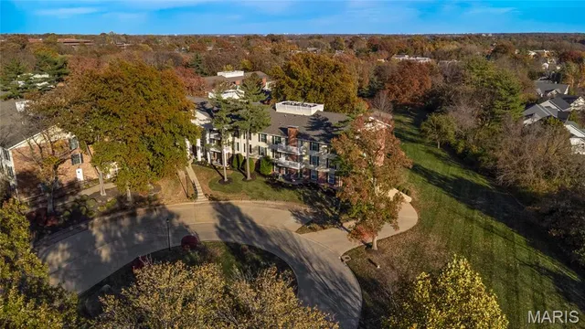 $289,000 | 1530 Bedford Forge Court, Unit 15, Chesterfield, MO 63017