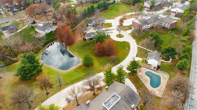 $289,000 | 1530 Bedford Forge Court, Unit 15, Chesterfield, MO 63017