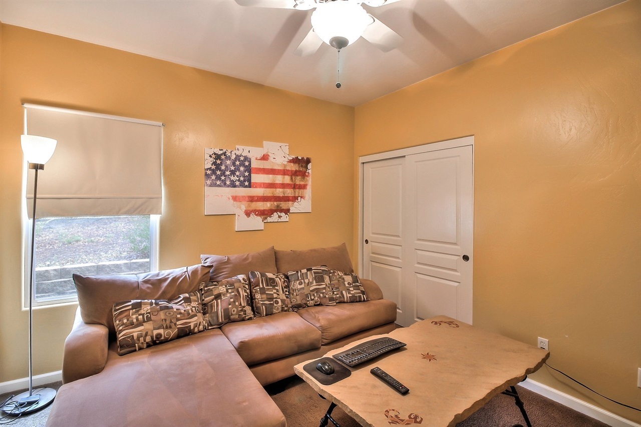 24016 Sargeant Road Ramona, CA 92065 - Photo 10 of 25 Gallery Image 10