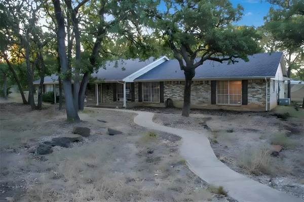 $799,900 | 154 Stonewood Boulevard, Bartonville, TX 76226