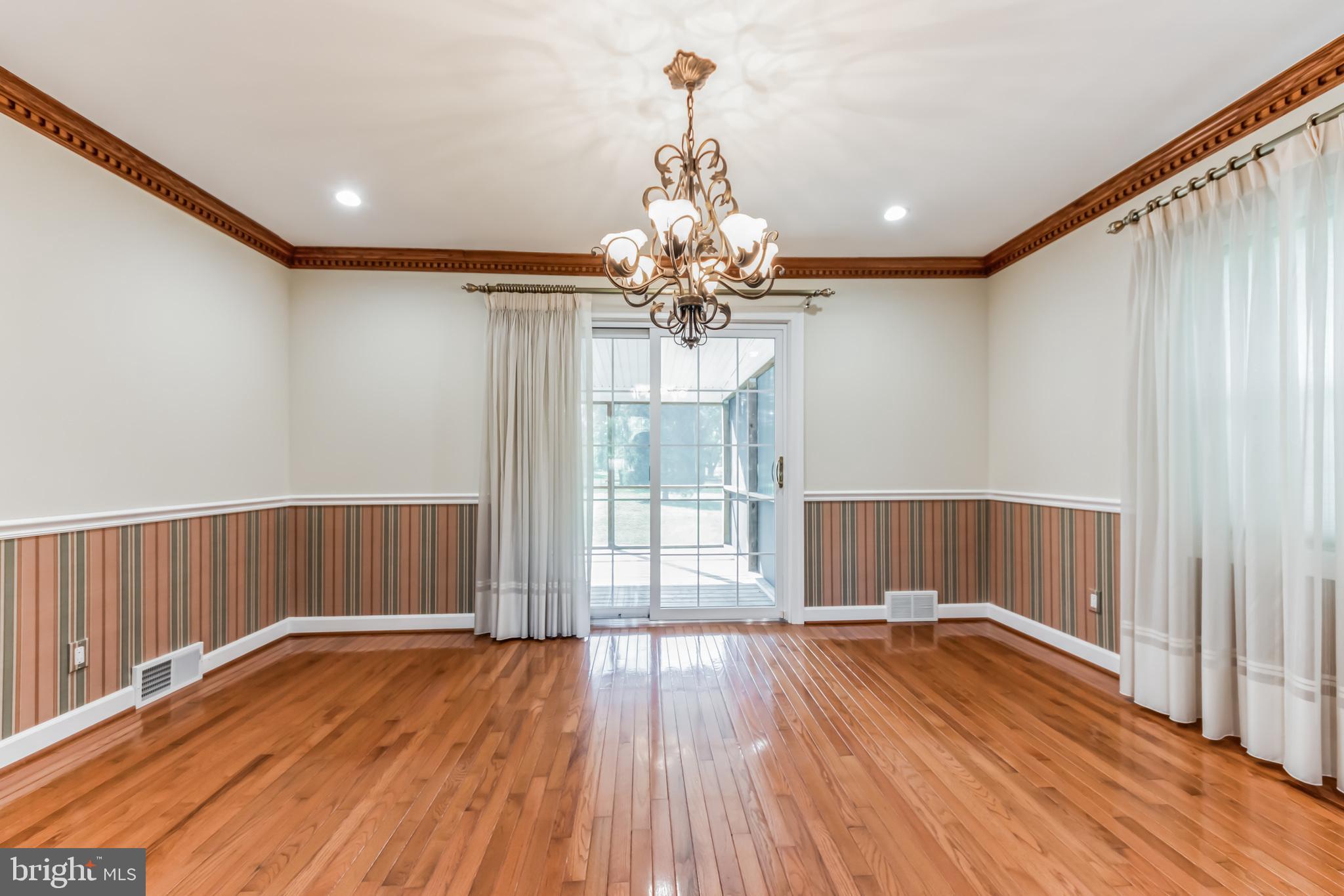 3037 Pine Road Huntingdon Valley, PA 19006 - Photo 14 of 31 Formal Dining