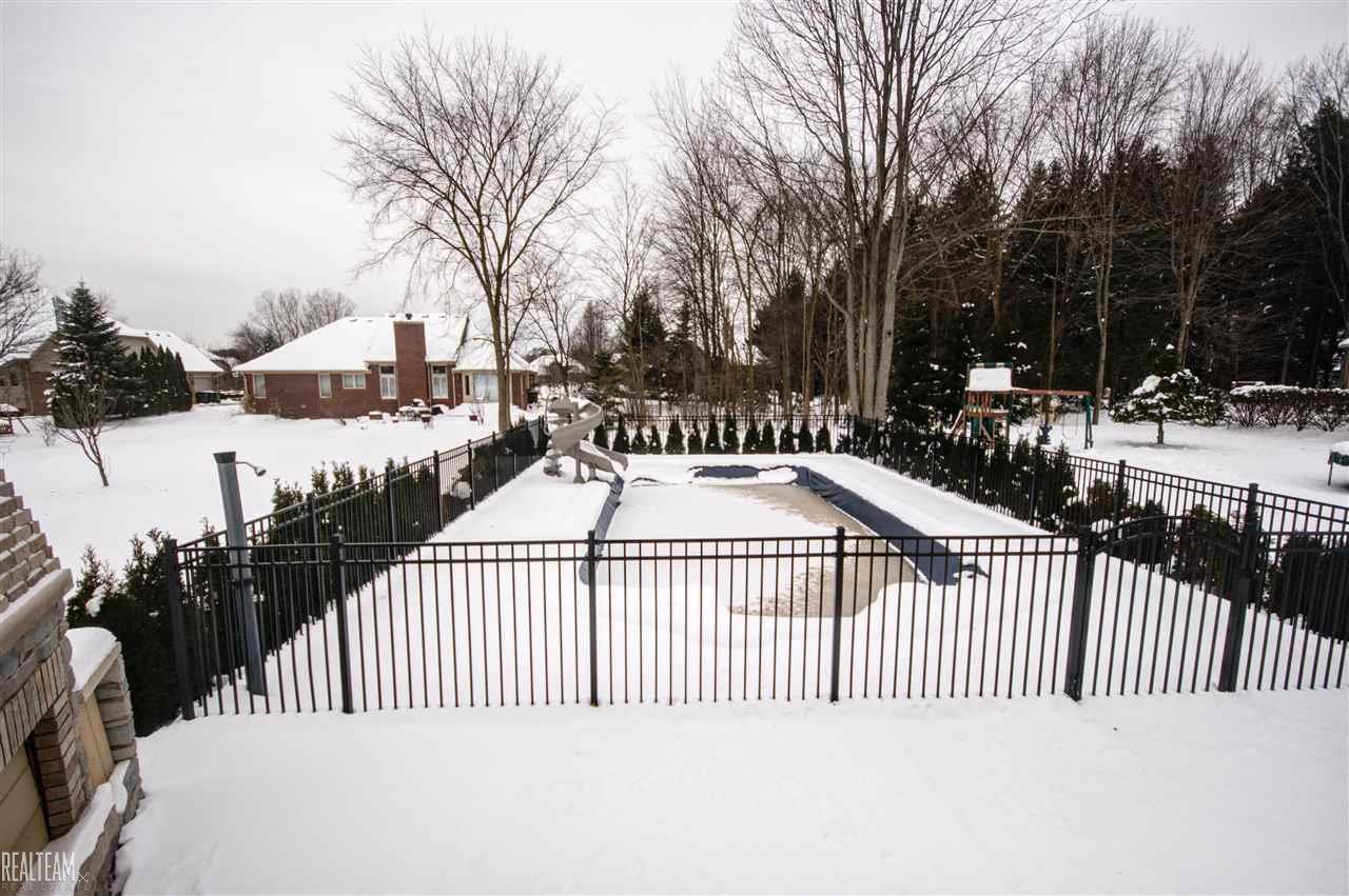 55469 Jewell Road Utica, MI 48315 - Photo 44 of 48 31309637-43.JPG