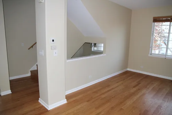 $2,500 | 2226 Daybreak Drive, Unit 2226, Aurora, IL 60503