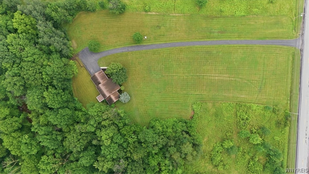 3275 Youngstown Road Wilson, NY 14172 - Photo 4 of 47