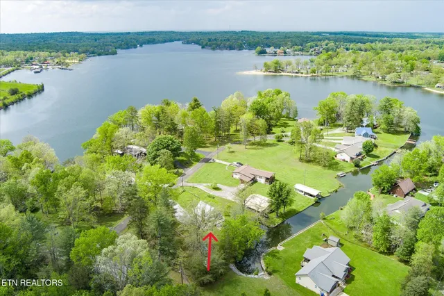 $445,000 | 104 Peace Pipe Bend, Crossville, TN 38572