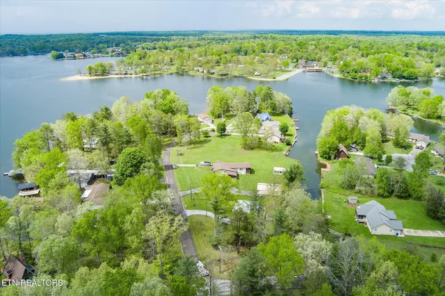 $445,000 | 104 Peace Pipe Bend, Crossville, TN 38572