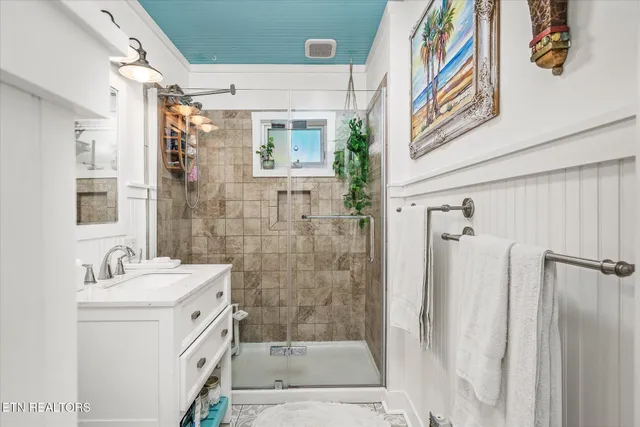 $445,000 | 104 Peace Pipe Bend, Crossville, TN 38572