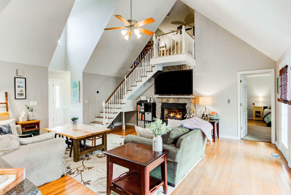 103 Lake Robinson Pointe Greer, SC 29651 - Photo 2 of 34