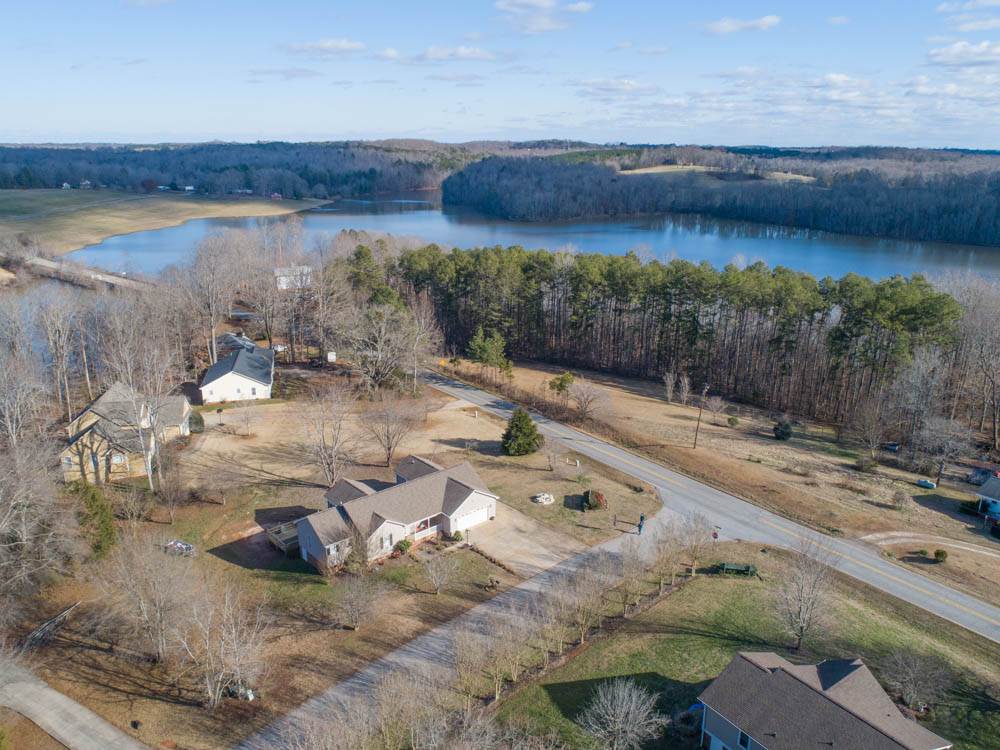103 Lake Robinson Pointe Greer, SC 29651 - Photo 32 of 34