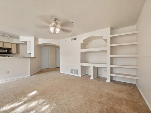 $175,000 | 7210 Westpointe Boulevard, Unit 1325, Orlando, FL 32835