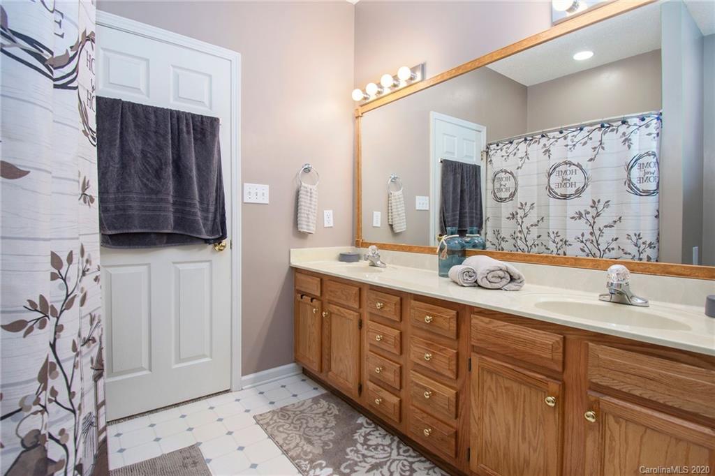 405 West Ridge Avenue Landis, NC 28088 - Photo 27 of 38 Gallery Image 27