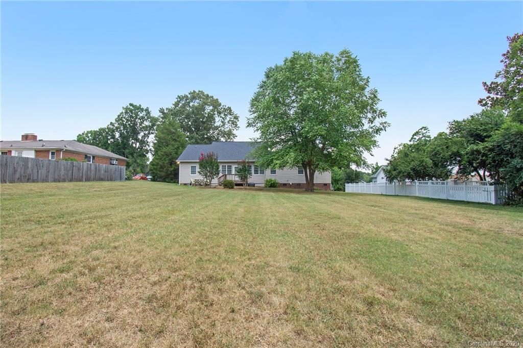 405 West Ridge Avenue Landis, NC 28088 - Photo 35 of 38 Gallery Image 35