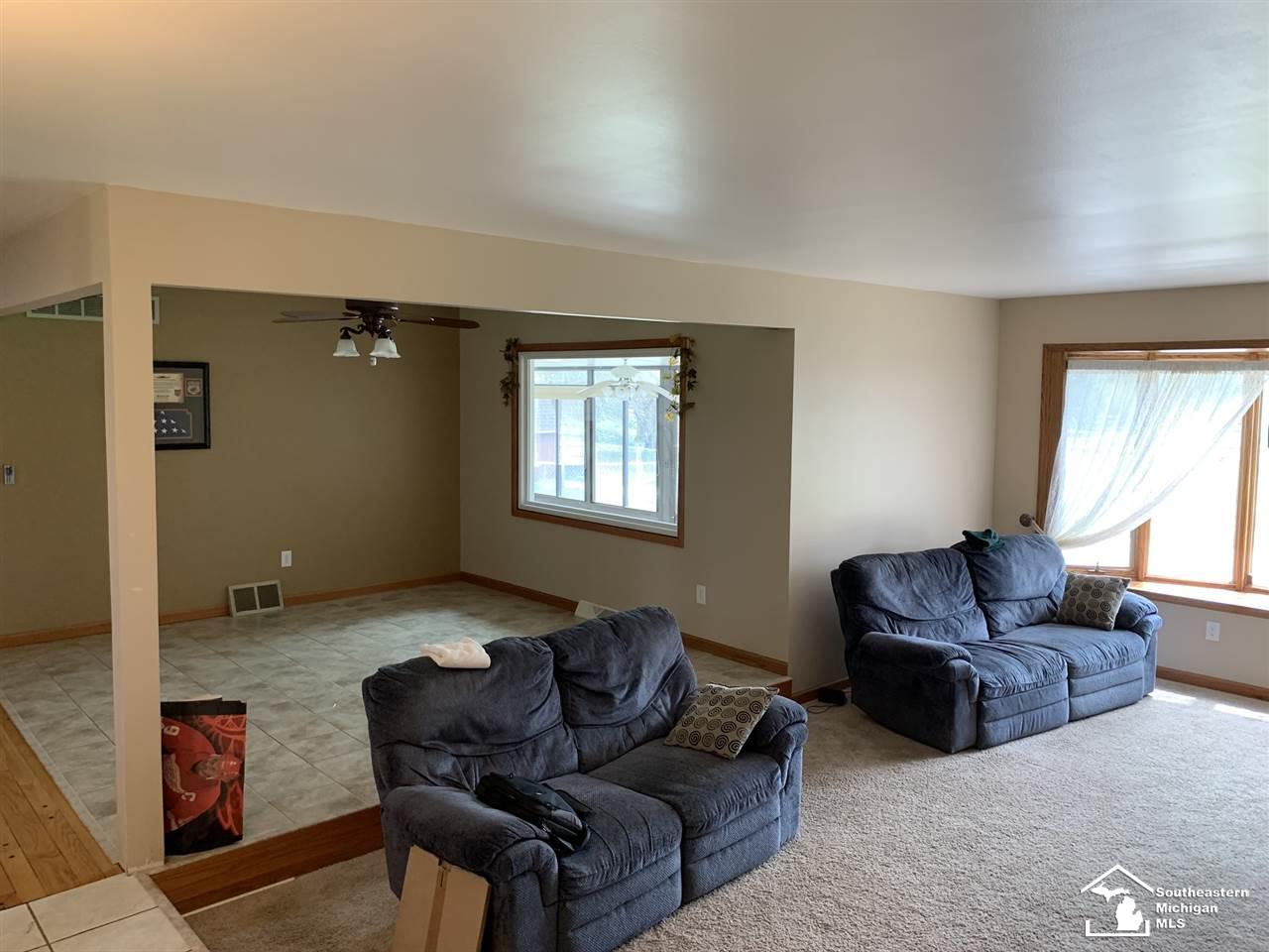 31861 Sibley Road Romulus, MI 48174 - Photo 23 of 94 50010032-22.JPG