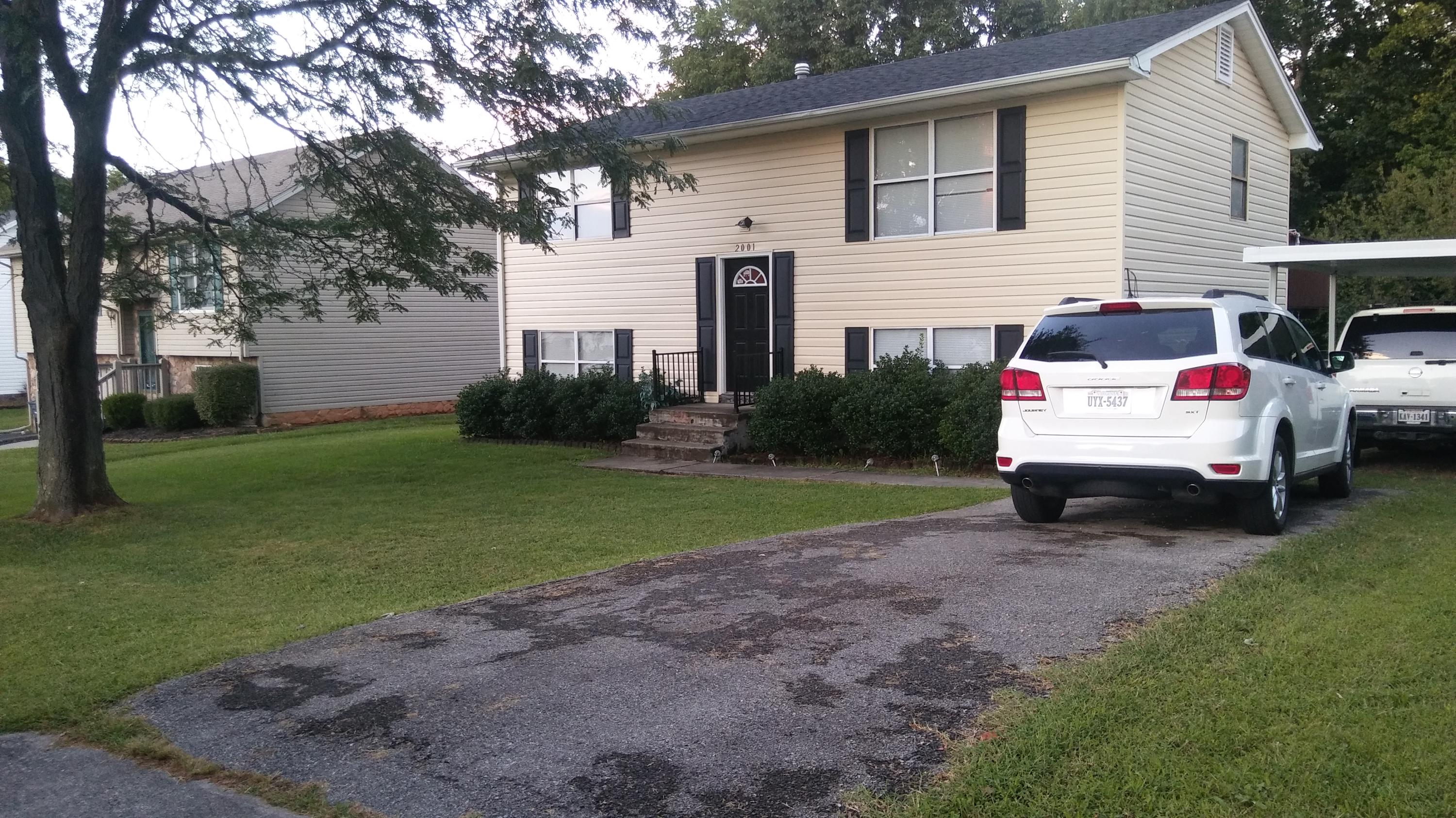 2001 Angus Road Northwest Roanoke, VA 24017 - Photo 1 of 6 Front of Home