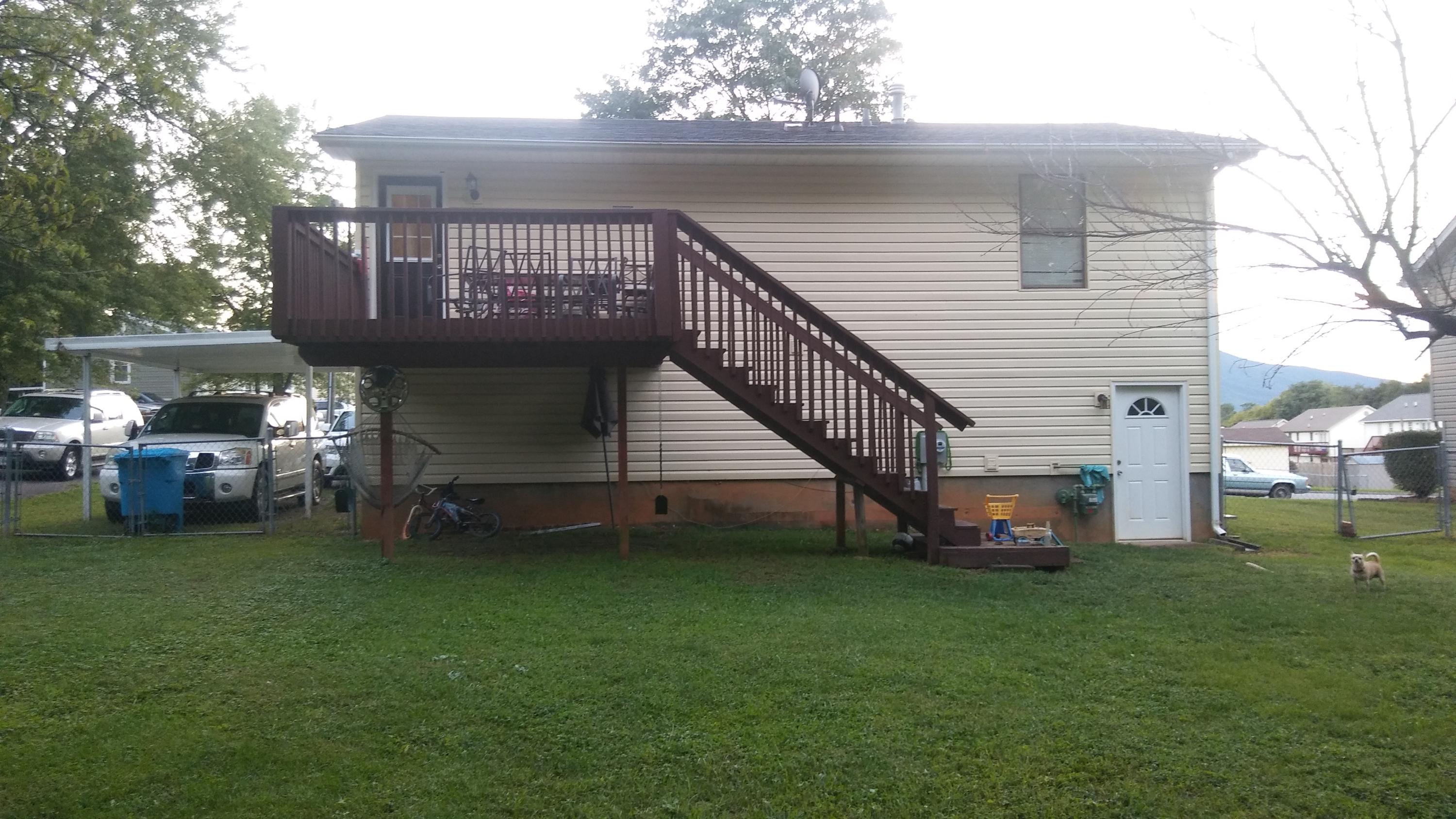 2001 Angus Road Northwest Roanoke, VA 24017 - Photo 2 of 6 2