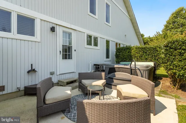 $1,249,000 | 106 Stoney Brook Manor, Rehoboth Beach, DE 19971