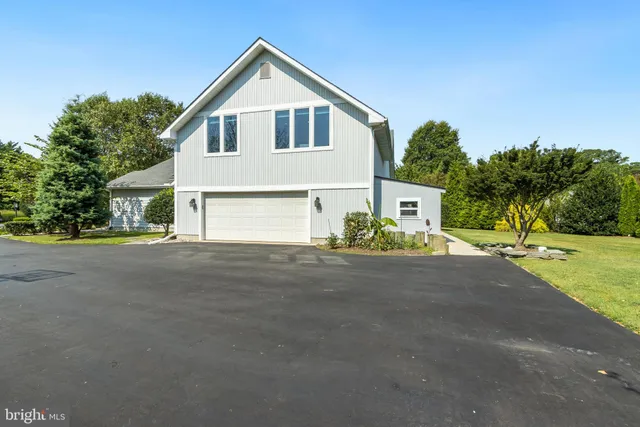 $1,249,000 | 106 Stoney Brook Manor, Rehoboth Beach, DE 19971