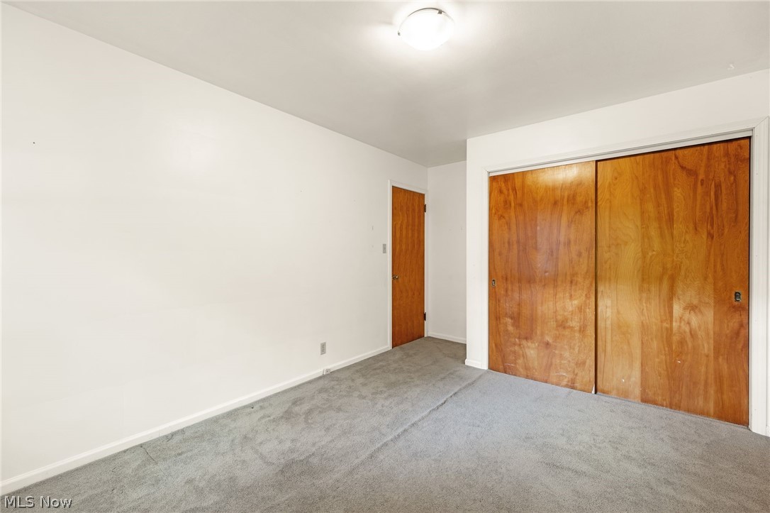 2315 Burnham Road Akron, OH 44333 - Photo 20 of 38
