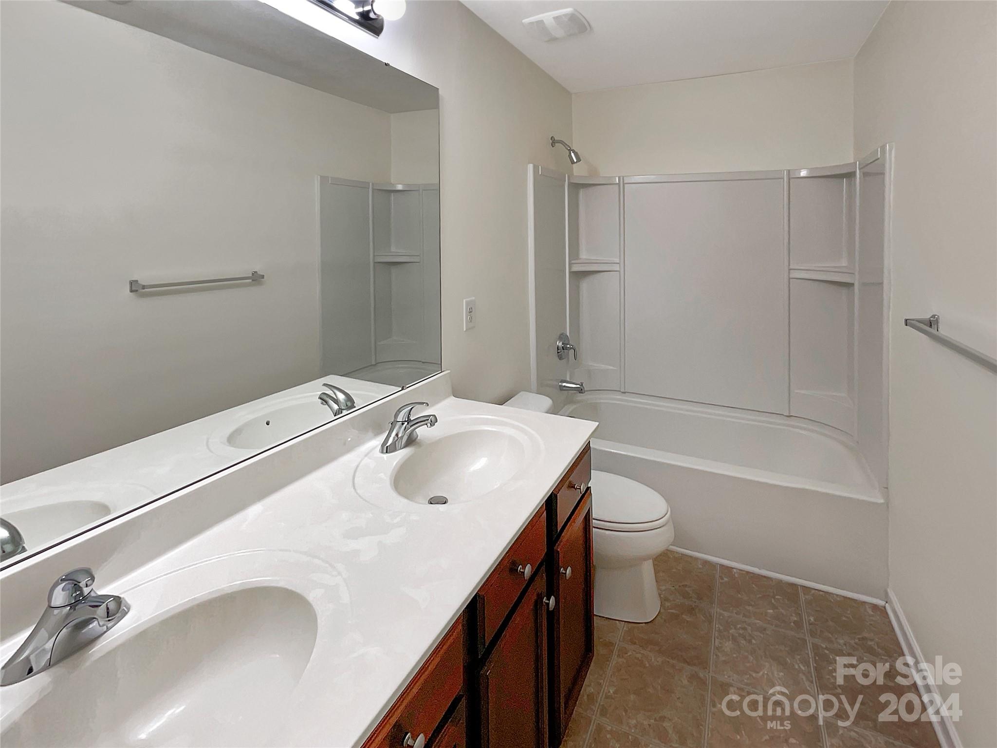 4319 Barnside Lane Charlotte, NC 28216 - Photo 13 of 19