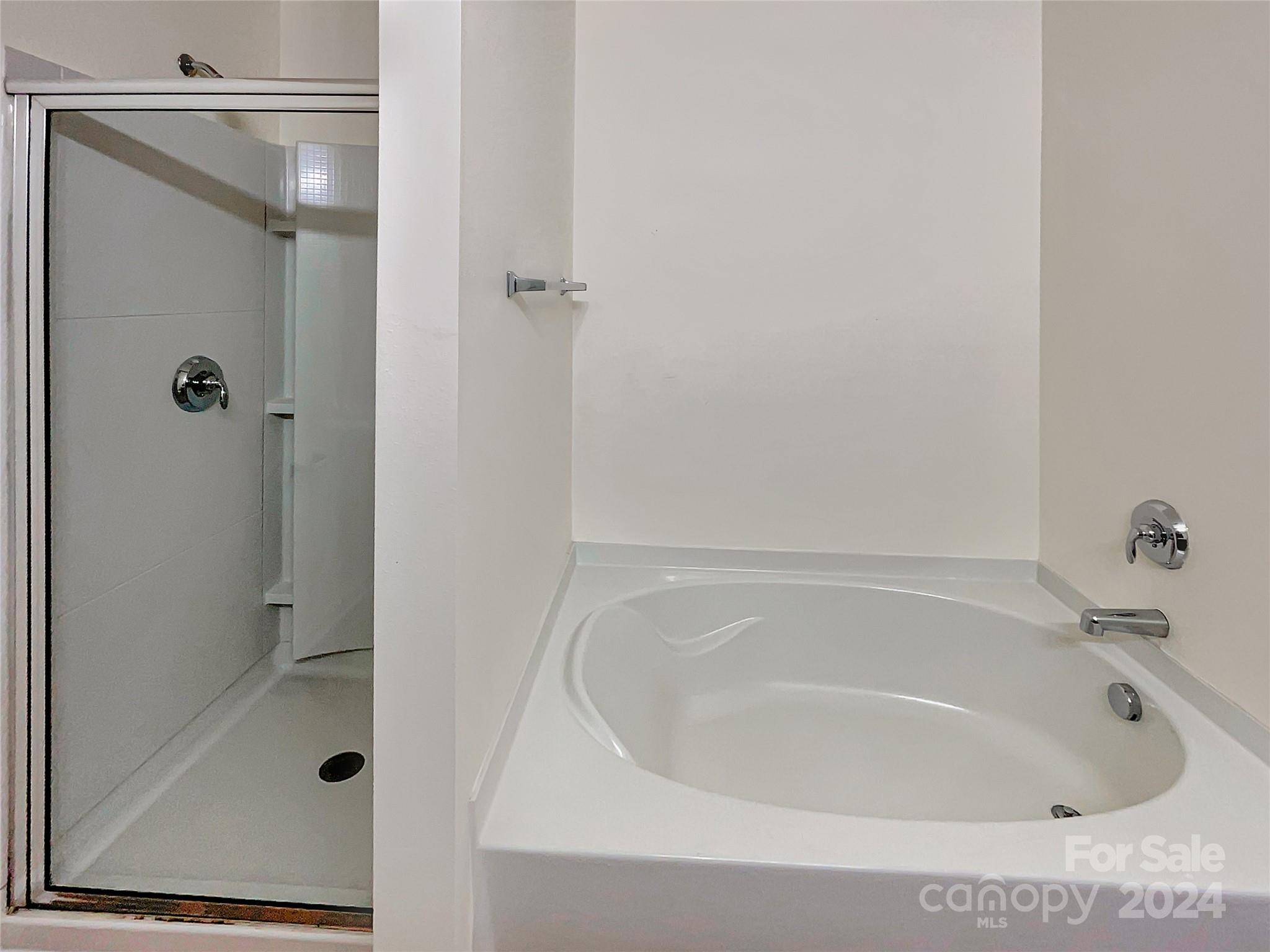 4319 Barnside Lane Charlotte, NC 28216 - Photo 9 of 19