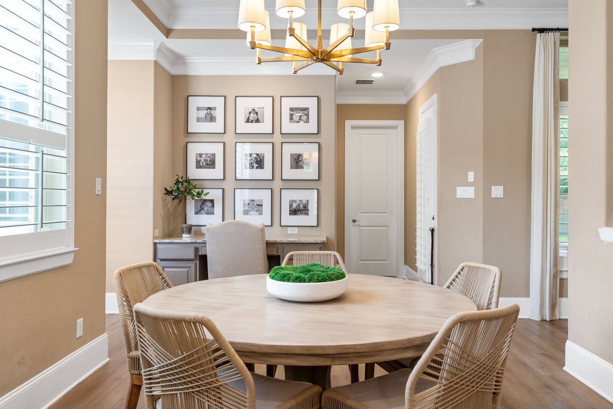 2914 Rutherford Pl Court Katy, TX 77494 - Photo 18 of 50 a view of a dining room with furniture and window