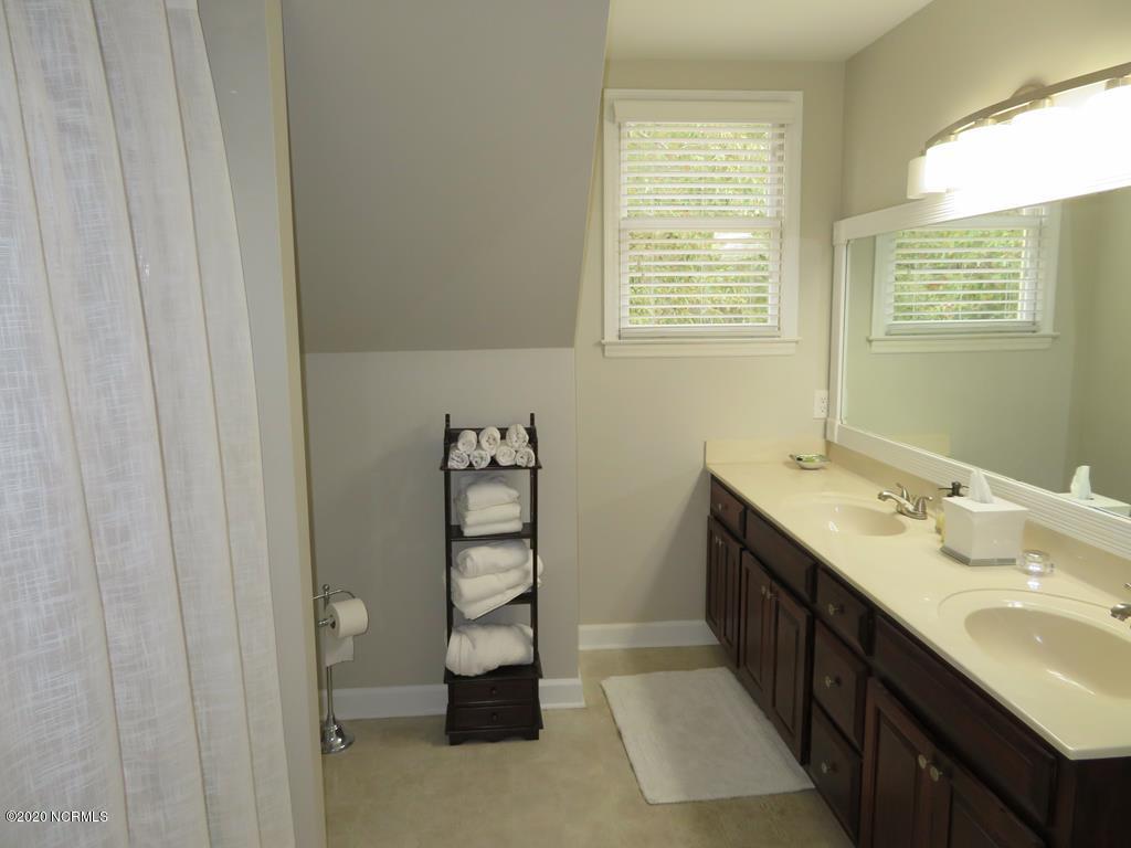 2402 Wild Turkey Road New Bern, NC 28562 - Photo 31 of 57 Full Bath #2