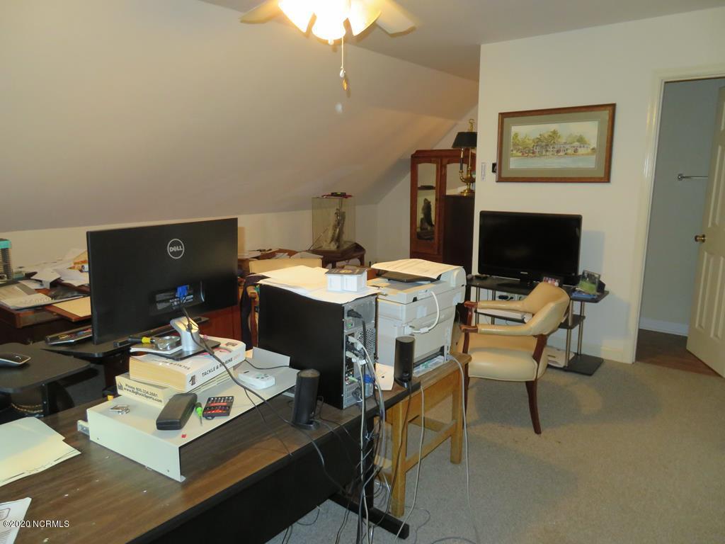 2402 Wild Turkey Road New Bern, NC 28562 - Photo 34 of 57 Currently Home Office