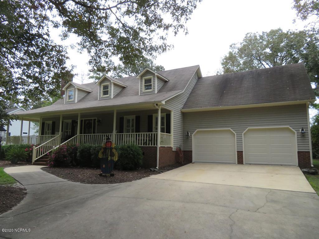 2402 Wild Turkey Road New Bern, NC 28562 - Photo 47 of 57 Attached Garage