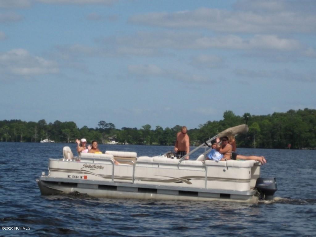 2402 Wild Turkey Road New Bern, NC 28562 - Photo 52 of 57 Enjoy River Boating