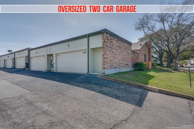 an empty room with closet