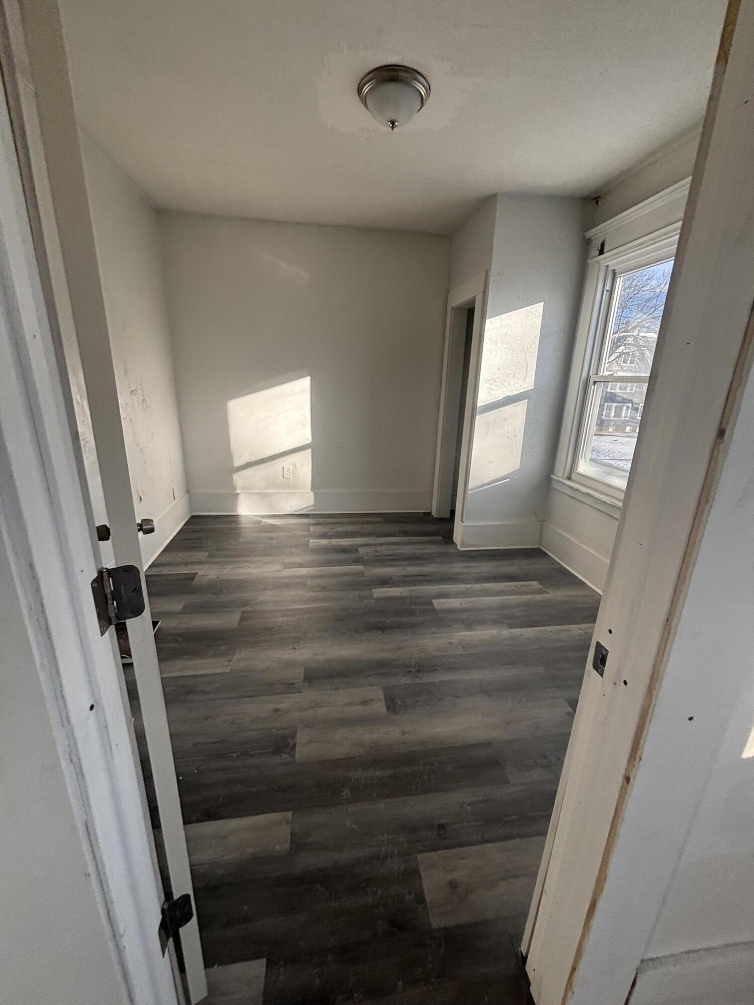 2605 North 16th Street, Unit A Milwaukee, WI 53206 - Photo 12 of 14 IMG_8211