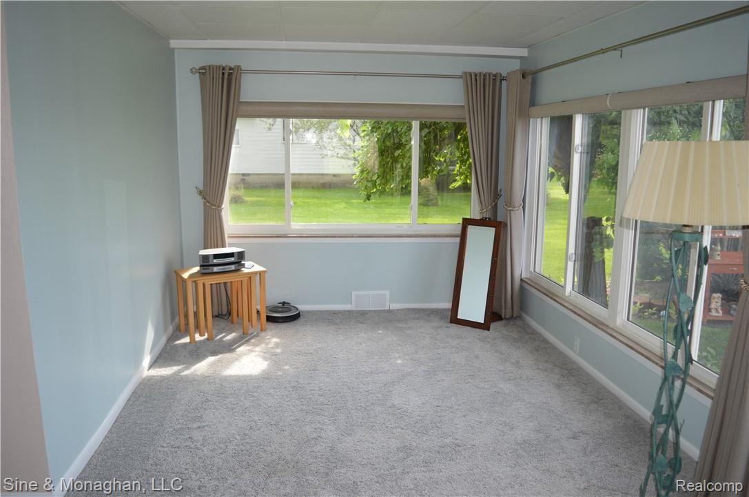 5597 Pointe Tremble Road Algonac, MI 48001 - Photo 22 of 44 009.JPG