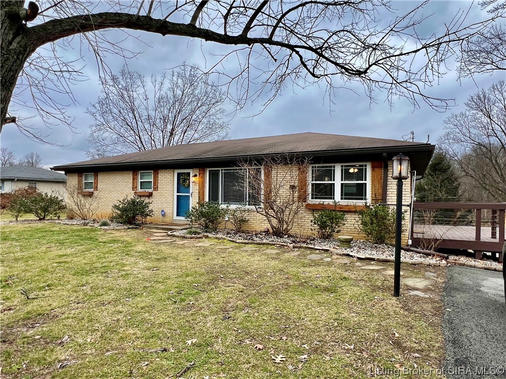 5310 Stiller Road Floyds Knobs, IN 47119 - Photo 1 of 38 Gallery Image 1