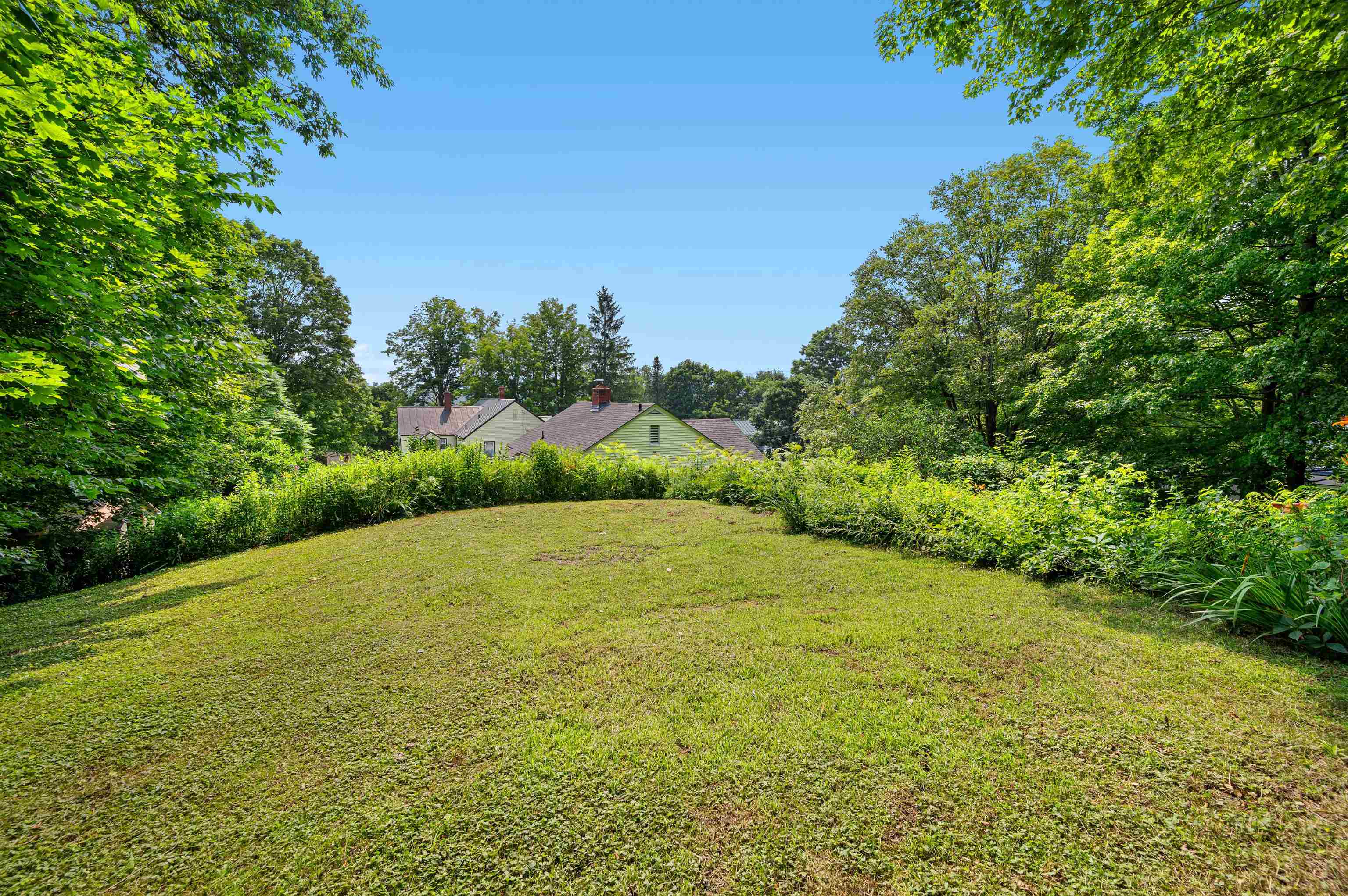 85 Franklin Street Barre, VT 05641 - Photo 14 of 37