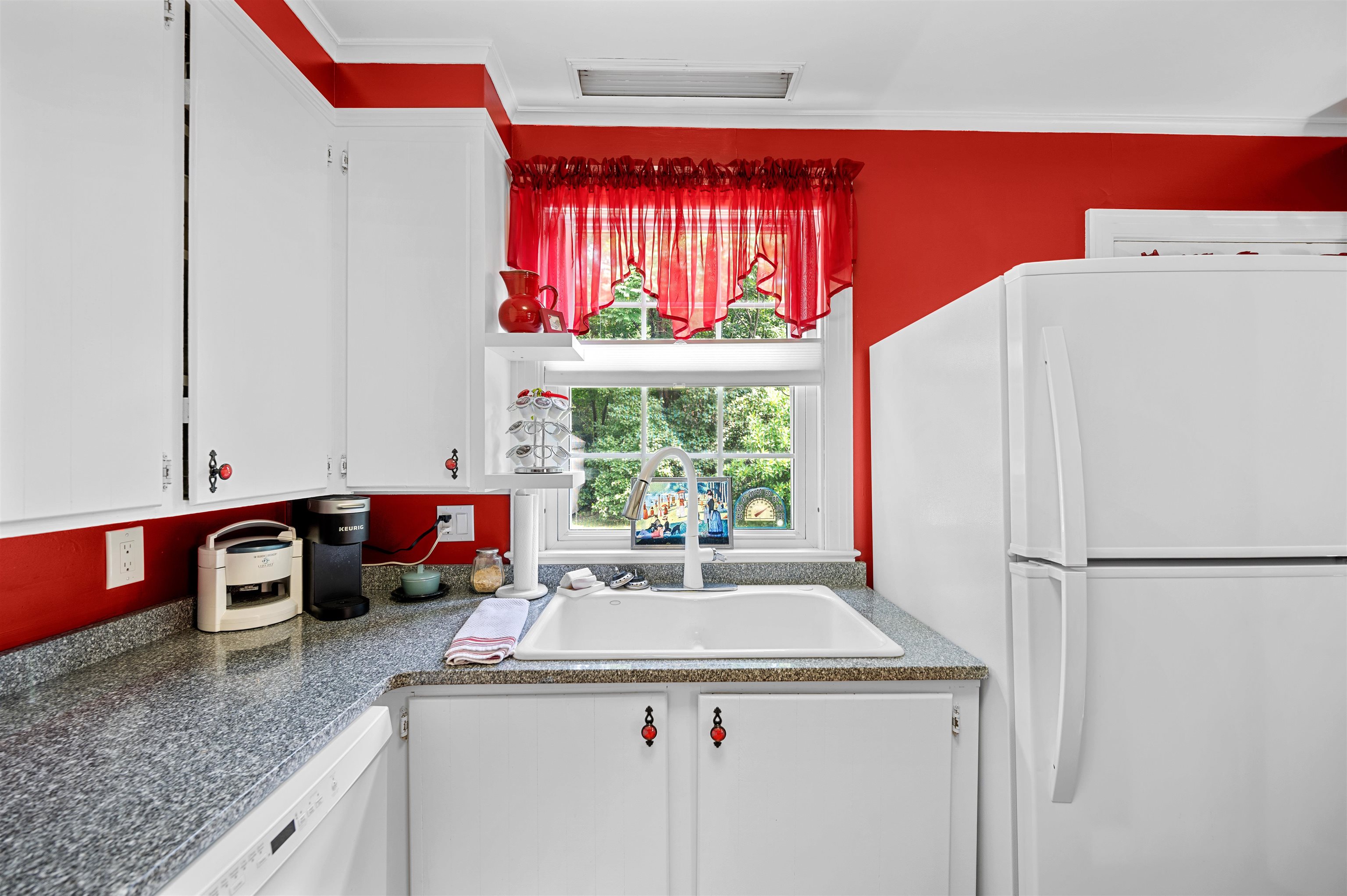 85 Franklin Street Barre, VT 05641 - Photo 23 of 37