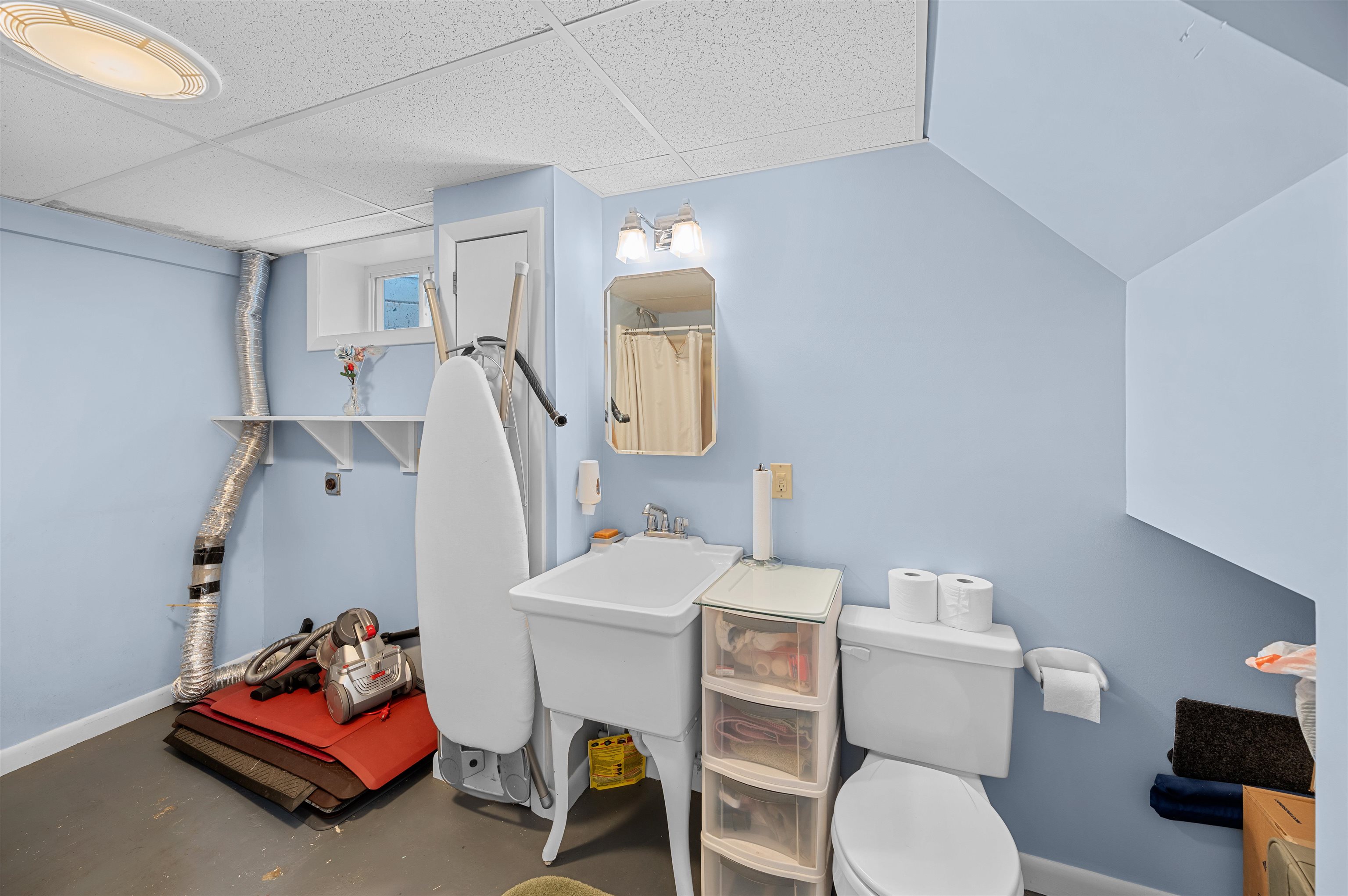 85 Franklin Street Barre, VT 05641 - Photo 34 of 37