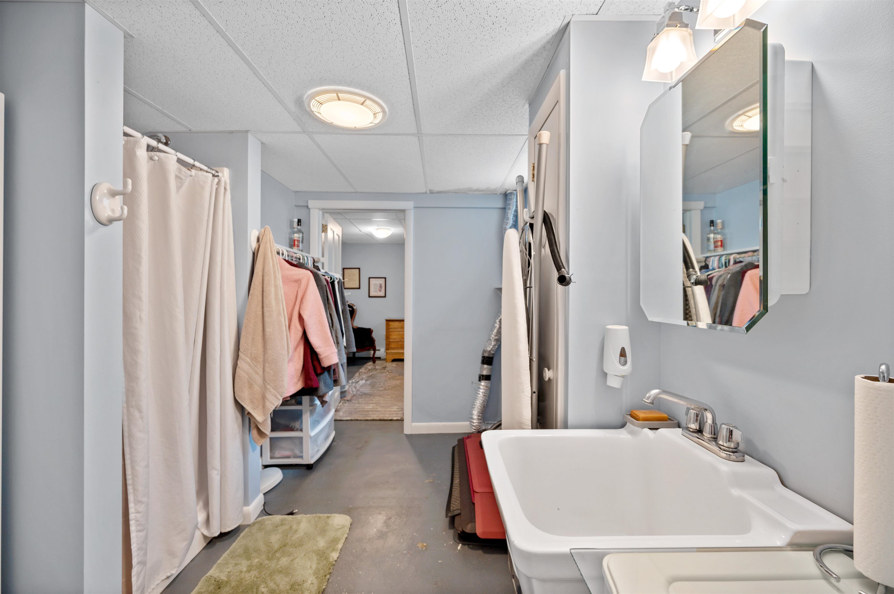 85 Franklin Street Barre, VT 05641 - Photo 35 of 37