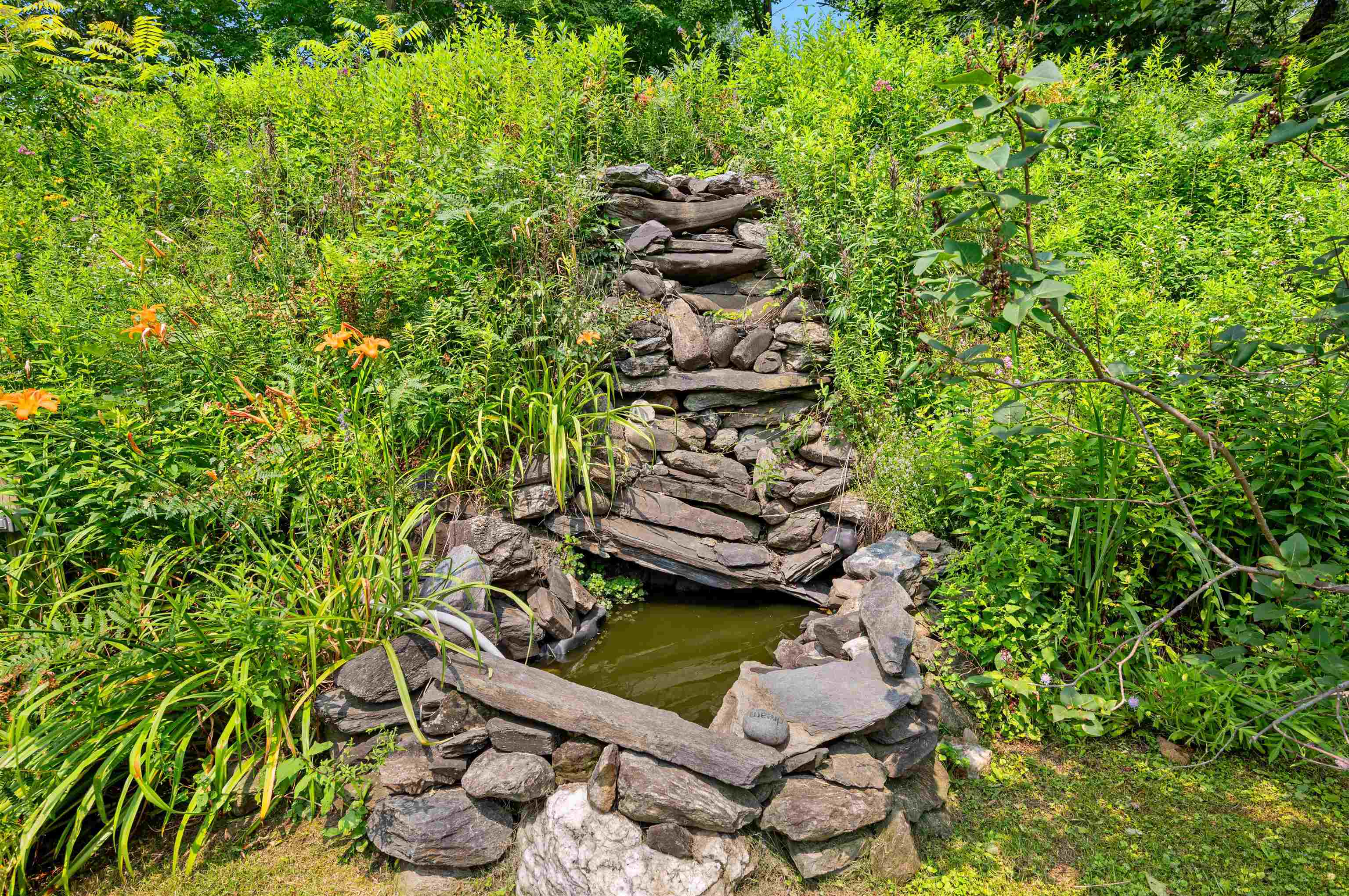 85 Franklin Street Barre, VT 05641 - Photo 10 of 37