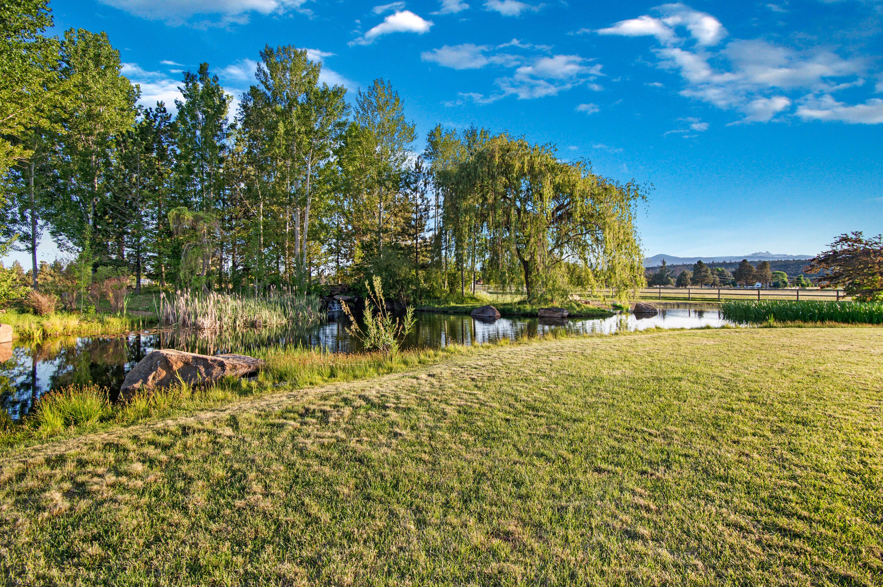 64950 Collins Road Bend, OR 97703 - Photo 68 of 87 134