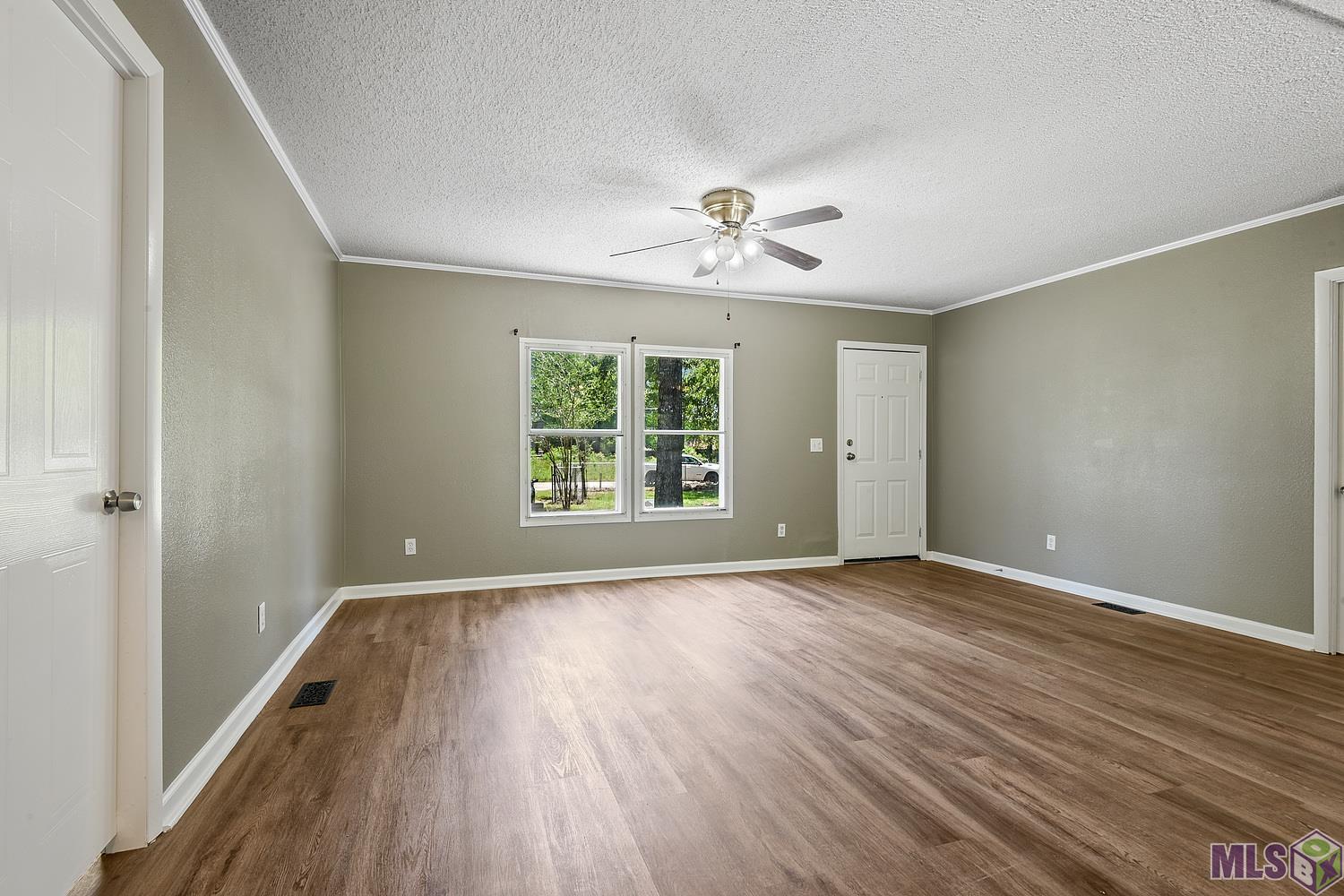 20419 Perrilloux Road Livingston, LA 70754 - Photo 2 of 10 Gallery Image 2
