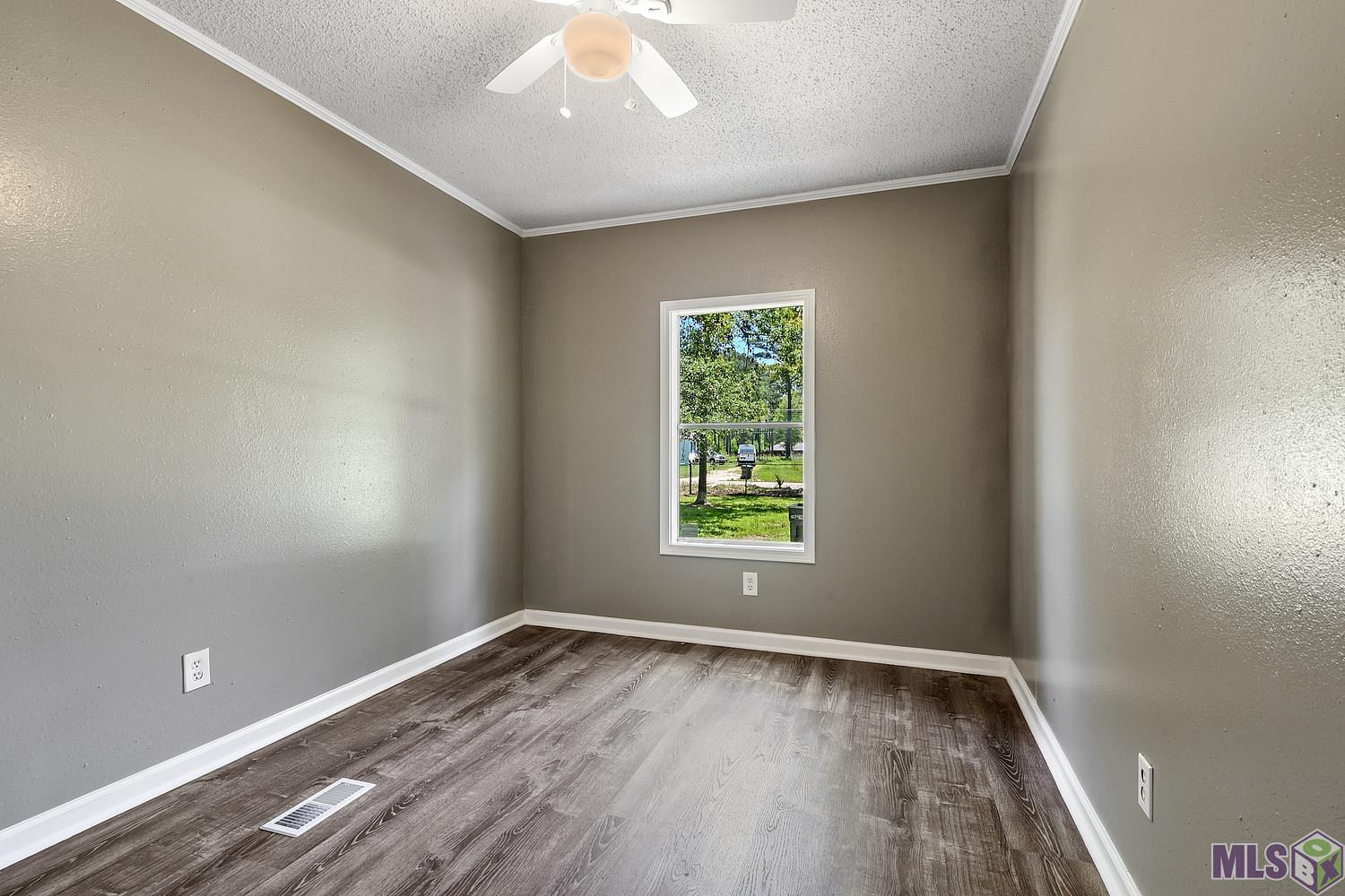 20419 Perrilloux Road Livingston, LA 70754 - Photo 8 of 10 Gallery Image 8
