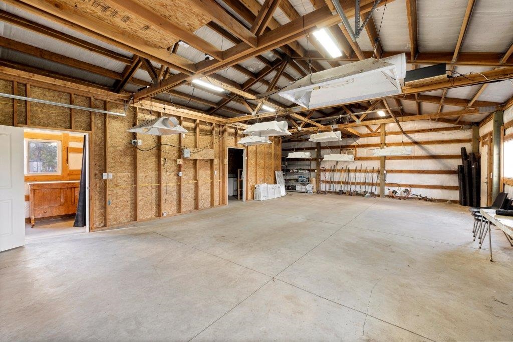 39110 North Grove Road Deer Park, WA 99006 - Photo 9 of 21