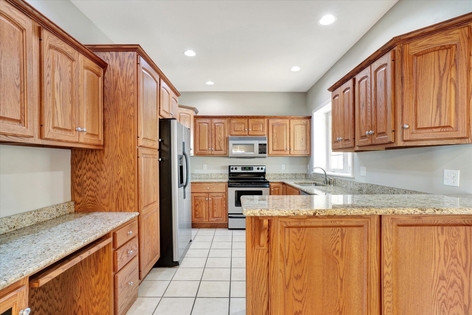 2936 Rutherford Drive Urbana, IL 61802 - Photo 9 of 29 Gallery Image 9