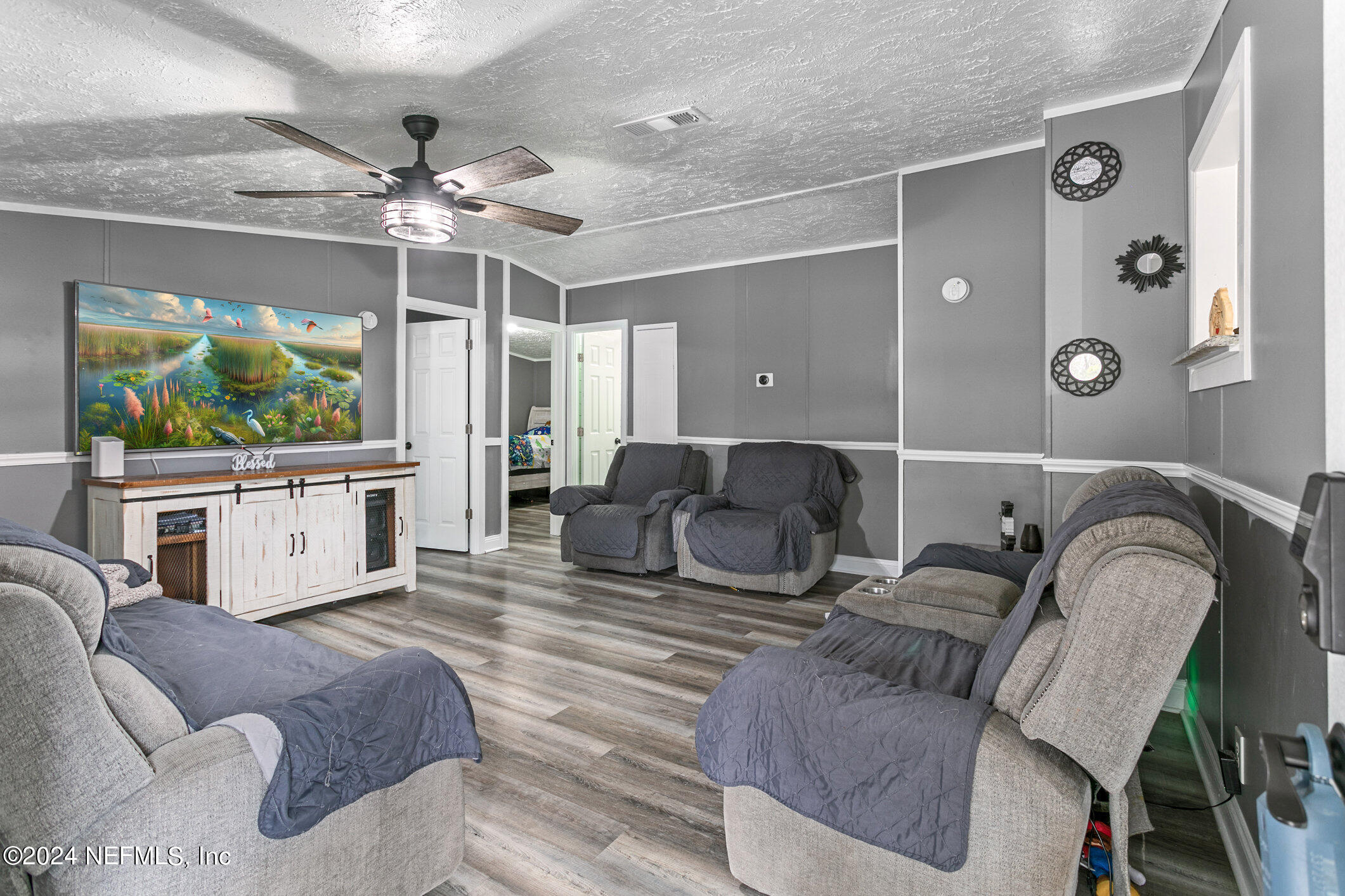 6059 Taylor Road Jacksonville, FL 32234 - Photo 14 of 48 014_6059_taylor_rd_14