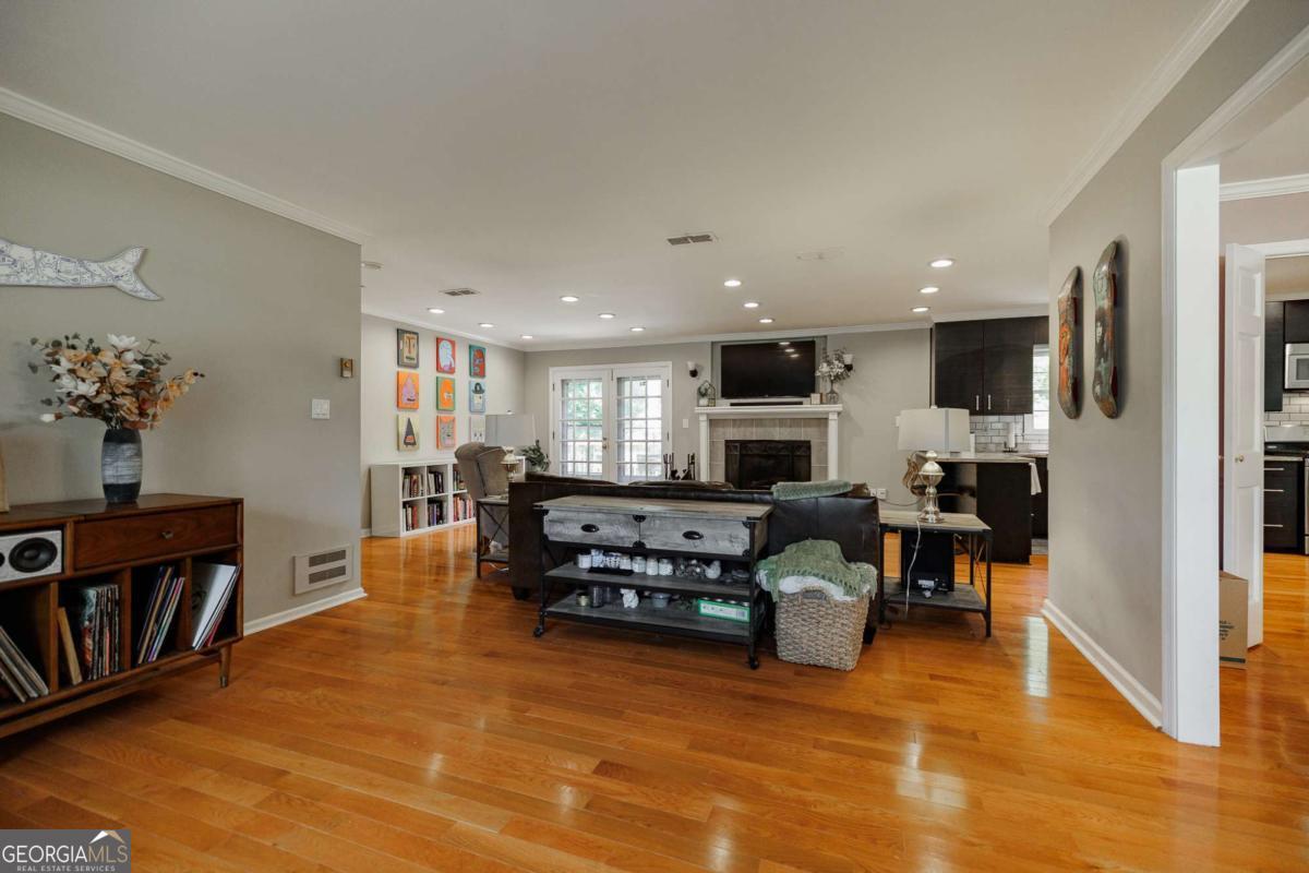 110 South Homewood Drive Athens, GA 30606 - Photo 4 of 21 a living room with furniture and a flat screen tv