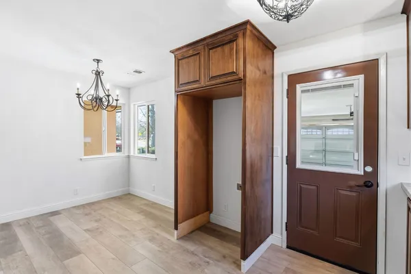 $399,000 | 1542 North Lemoore Avenue, Lemoore, CA 93245