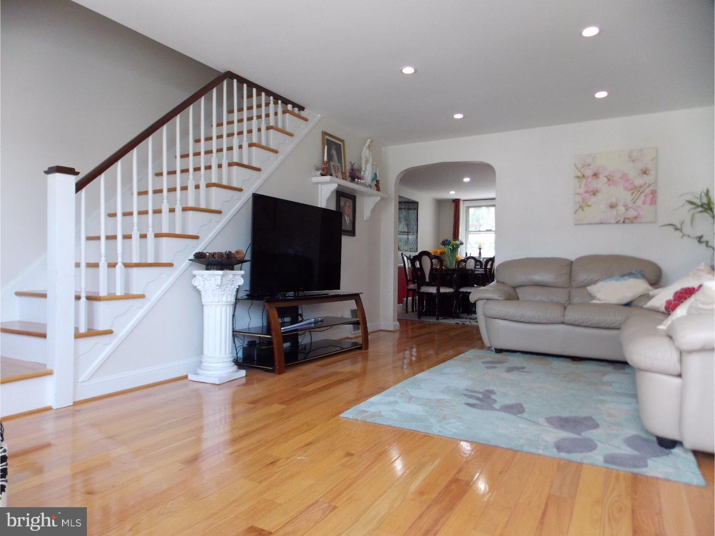 5320 Delmar Road Clifton Heights, PA 19018 - Photo 1 of 25 Living Room