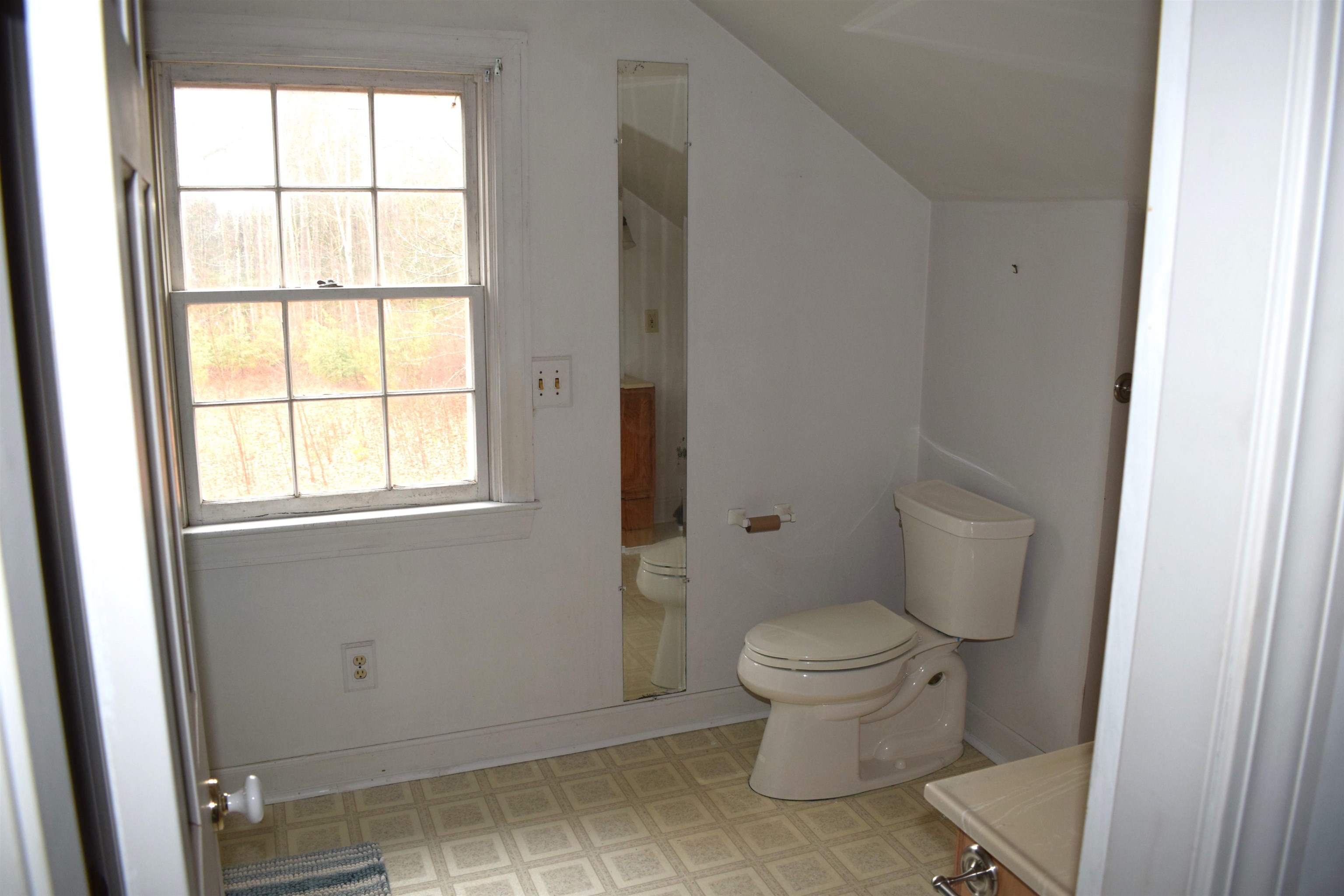 18 Stingy River Road Epping, NH 03042 - Photo 17 of 57